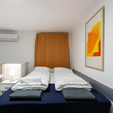 Iris Central Apartment In A Pedestrian Zone Apartment