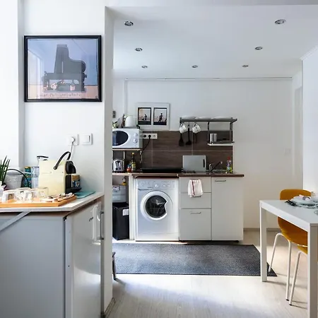 Iris Central Apartment In A Pedestrian Zone Apartment